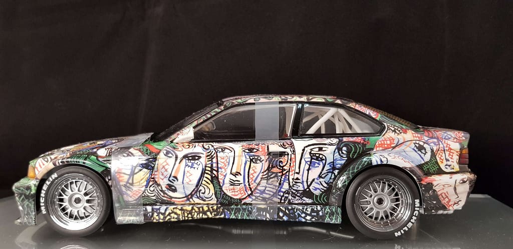BMW M3 GTR Art Car Museum Edition アートカー mqdefault.jpg