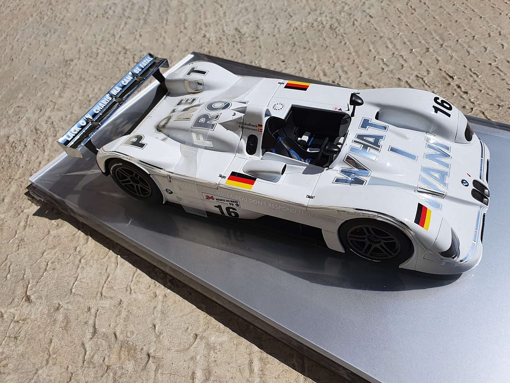 BMW V12 LMR Art Car Museum Edition アートカー BMW's Strangest Art Car Displayed Inside Munich Opera House